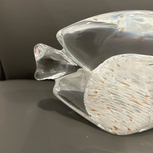 Marcolin Clear & White Art Crystal Glass Fish Sculpture. Acid-Etched on Bottom - Picture 6 of 10